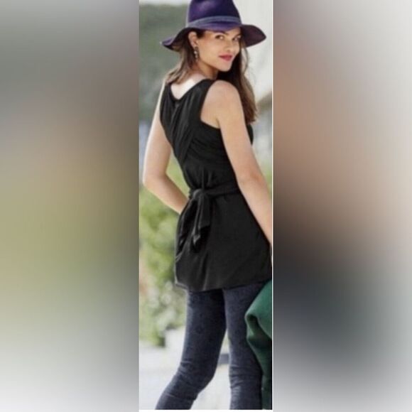 Cabi Beyond Tee  Black Multiway Convertible Scoop Neck Top Sz Small EUC - Picture 4 of 9